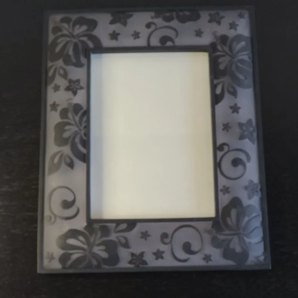 Black Floral Acrylic Picture Frame 5x7 Decorative Translucent Photo Holder Home